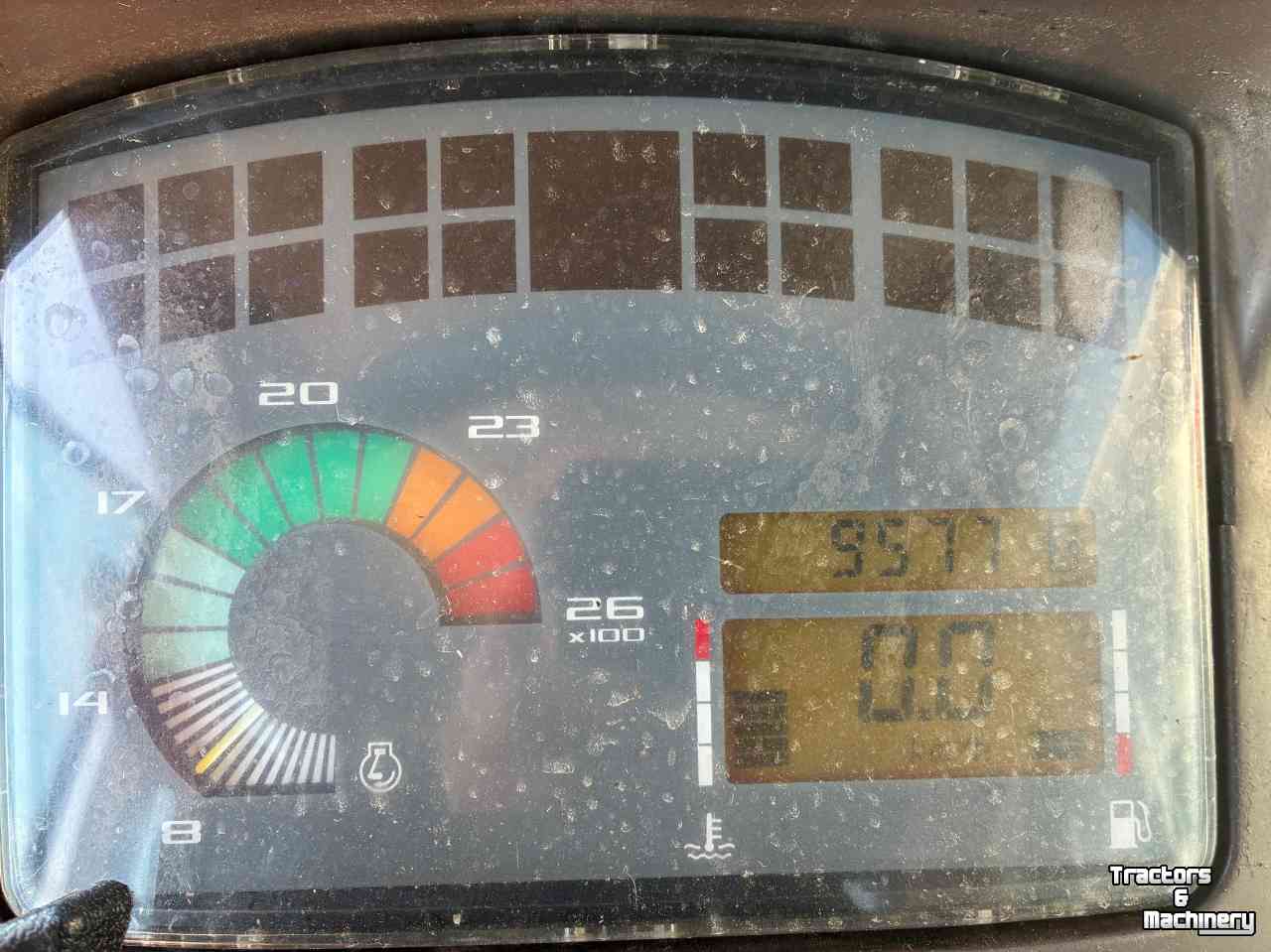 Tracteur Renault Ares 550 RZ