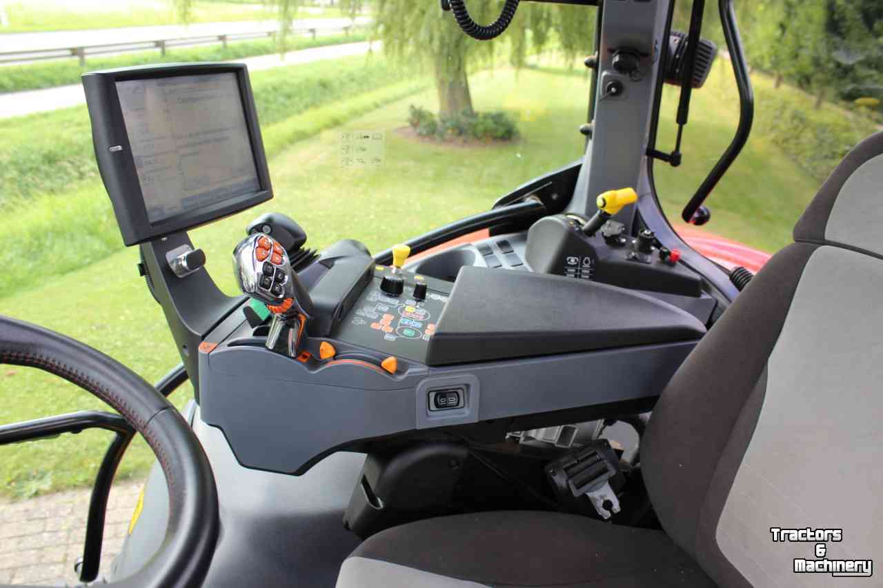 Tracteurs Steyr 6145 Profi CVT