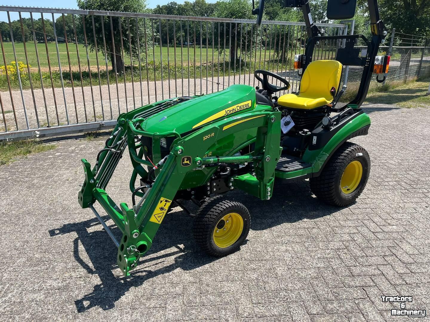 Tracteur pour vignes et vergers John Deere 1026R