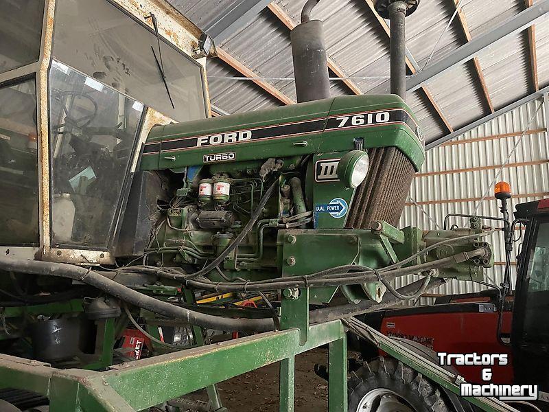 Arracheuse de pommes de terre Krakei Krakei rooier met ford 7610