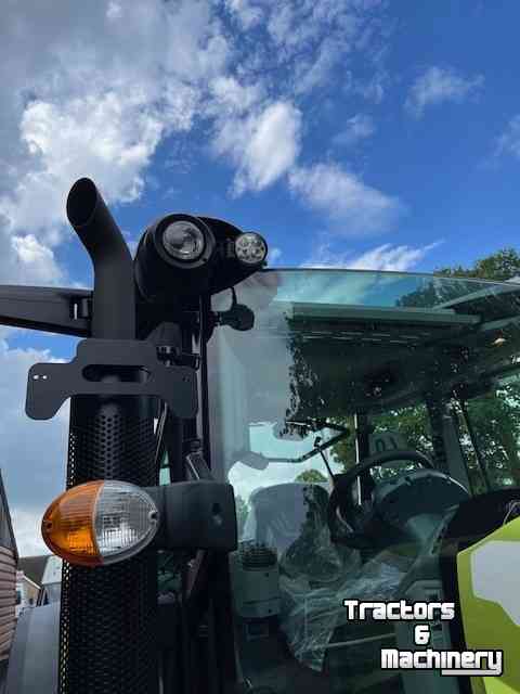 Tracteur Claas Arion 440-4 QS