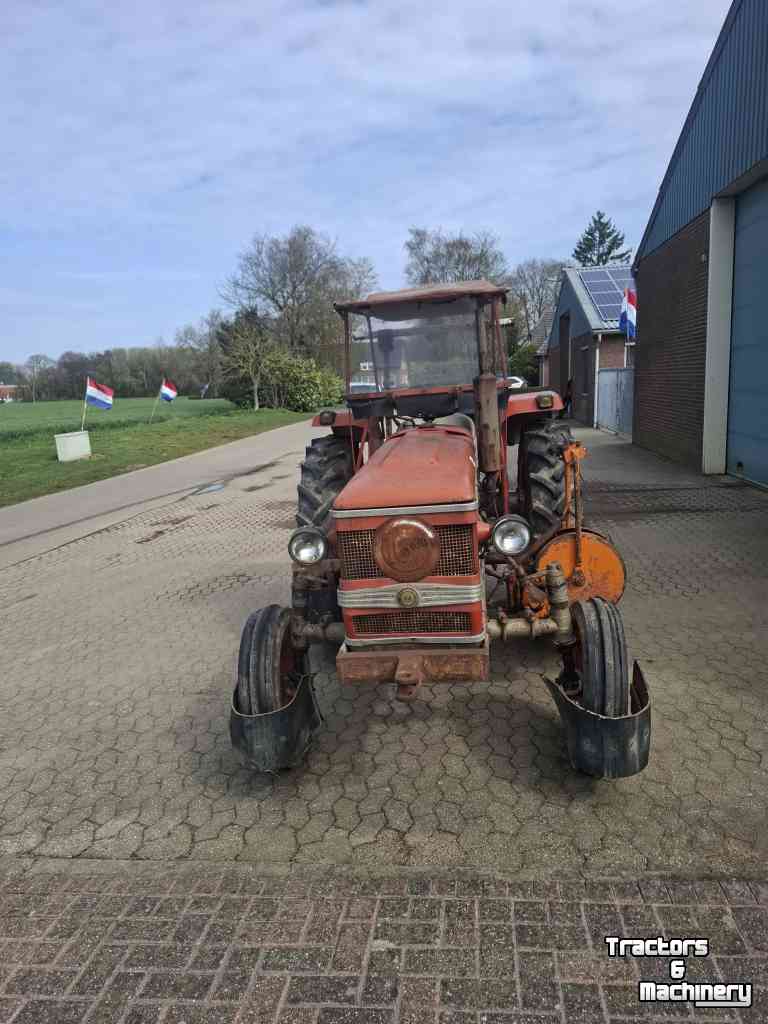 Tracteur Zetor 3511