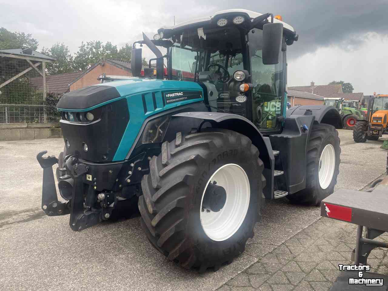 Tracteur JCB Fastrac 4220
