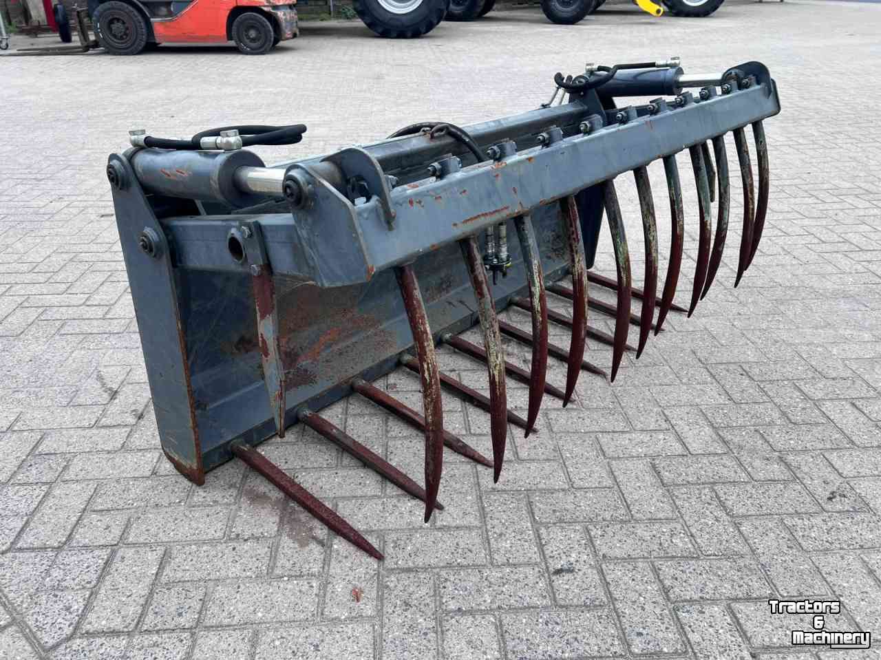 Grappins à fumier Stoll Mestgrijper pelikaanbak gebruikt
