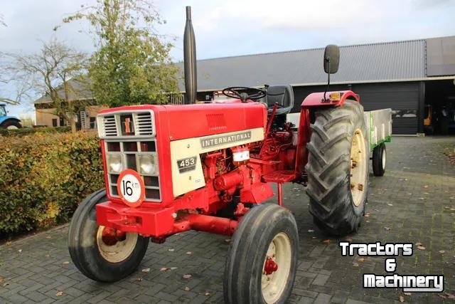 Tracteur International met handkoppeling voor aftakas