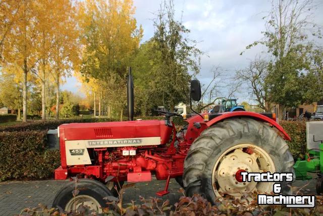 Tracteur International met handkoppeling voor aftakas