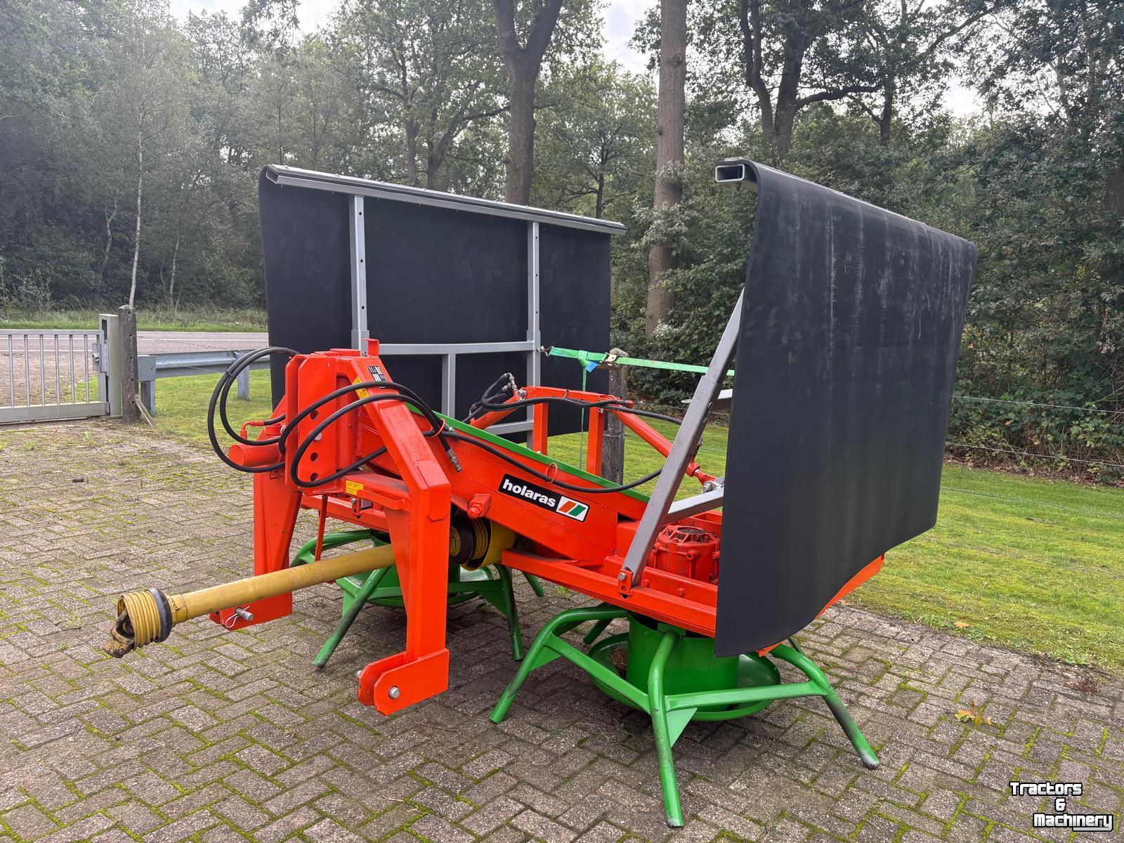 Eparpilleur de fourrage Holaras Jumbo