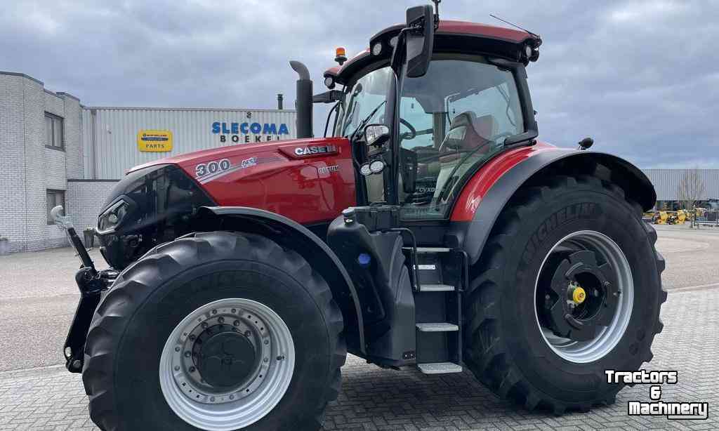 Tracteurs Case-IH Optum 300 CVX AFS Connect RTK Tractor