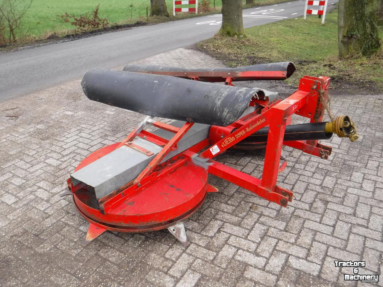 Eparpilleur de fourrage Vliebo kuilverdeler