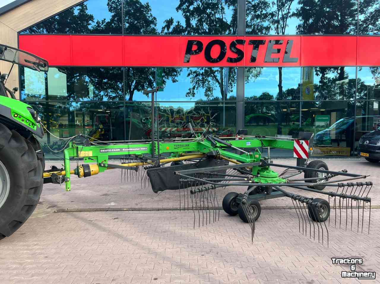 Andaineur Deutz-Fahr Swatmaster 7041