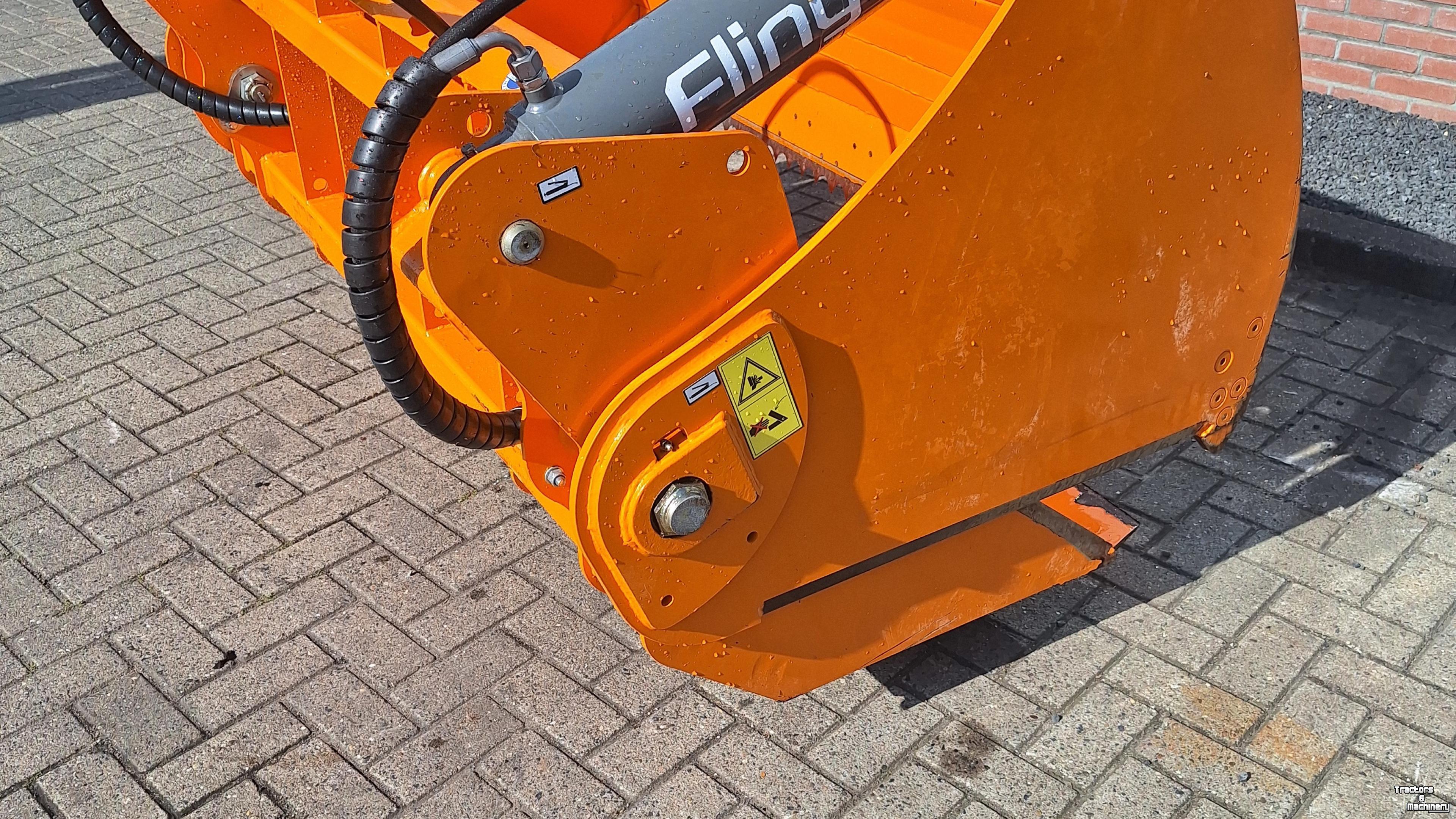 Coupe-blocs d'ensilage Flingk FLINGK KHS2-1800