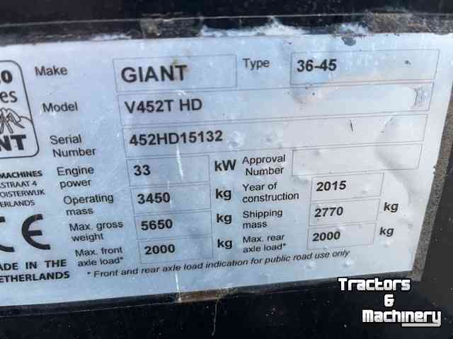 Chargeuse sur pneus Giant V 452 T HD
