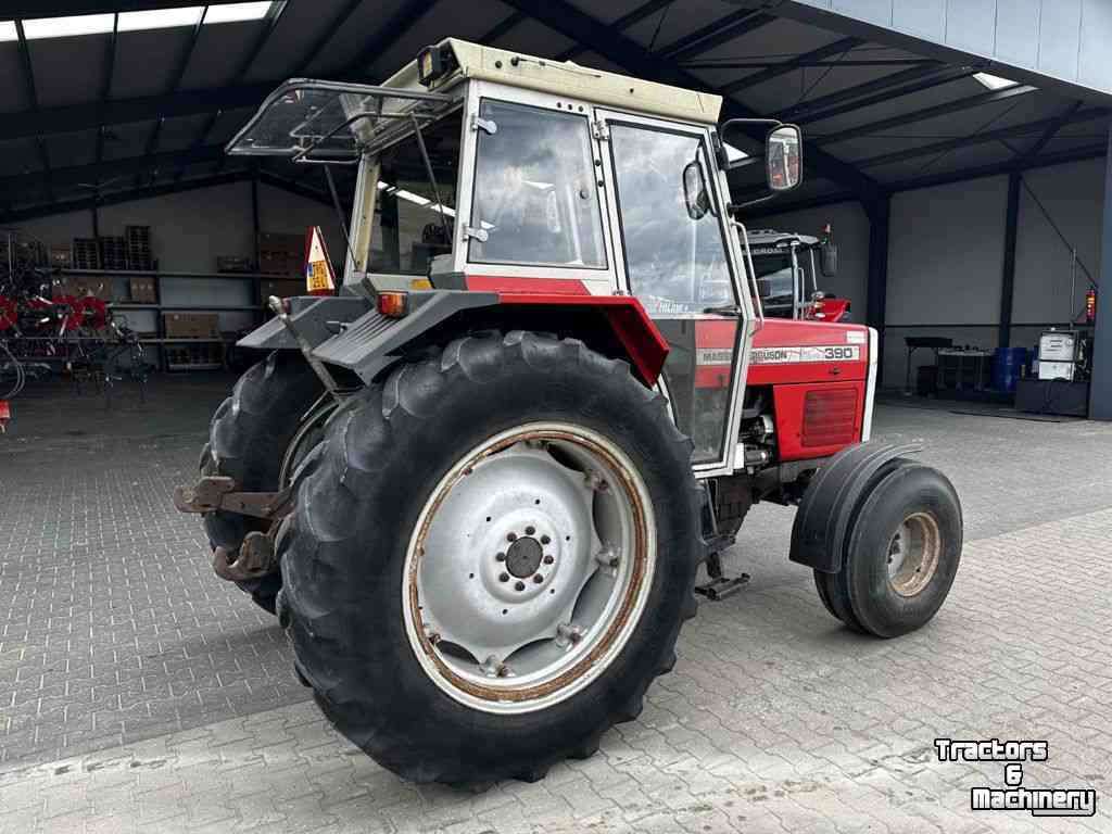 Tracteur Massey Ferguson 390
