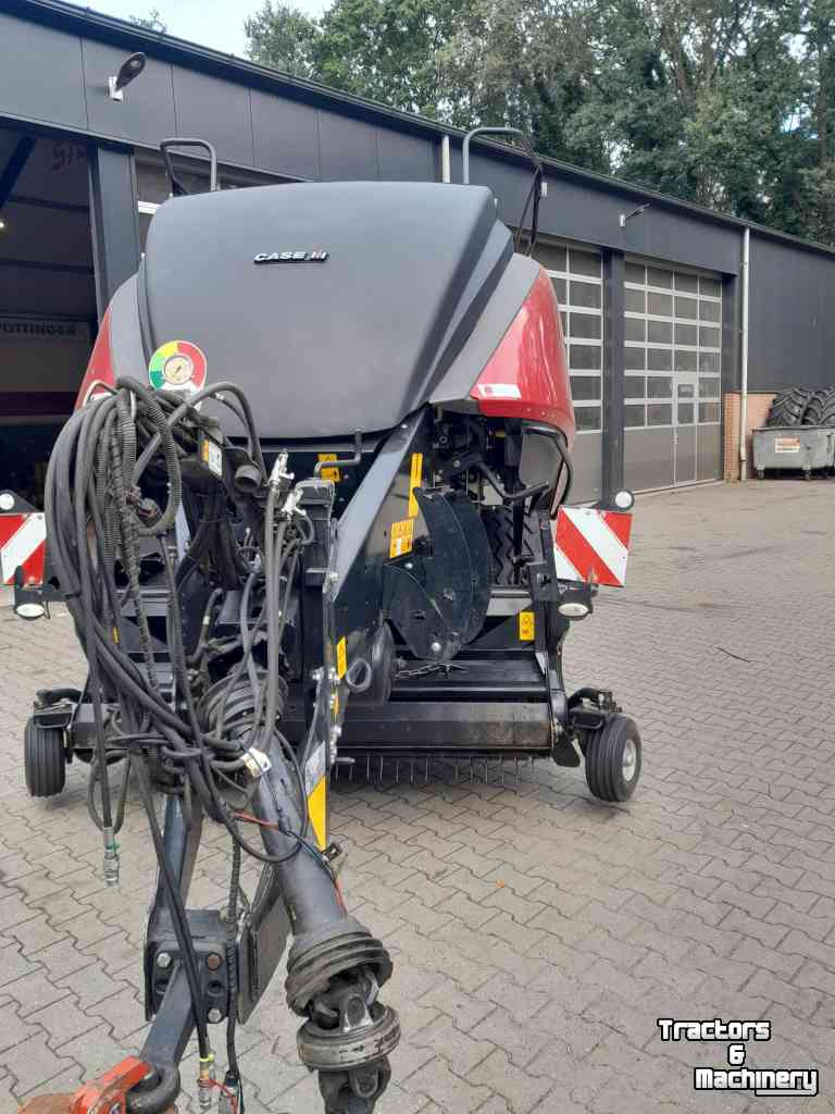 Presses Case-IH LB 334 XL