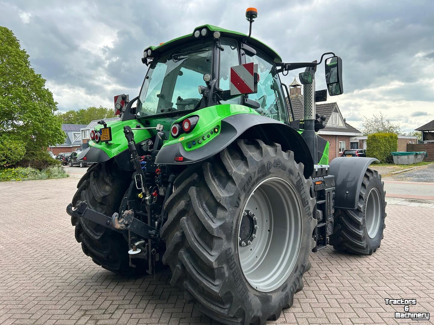 Tracteur Deutz-Fahr 6230 TTV Warrior