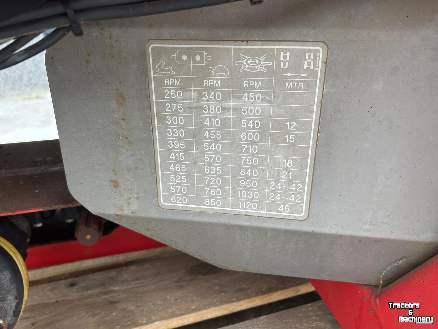 Distributeur d‘engrais Kverneland Exacta TL