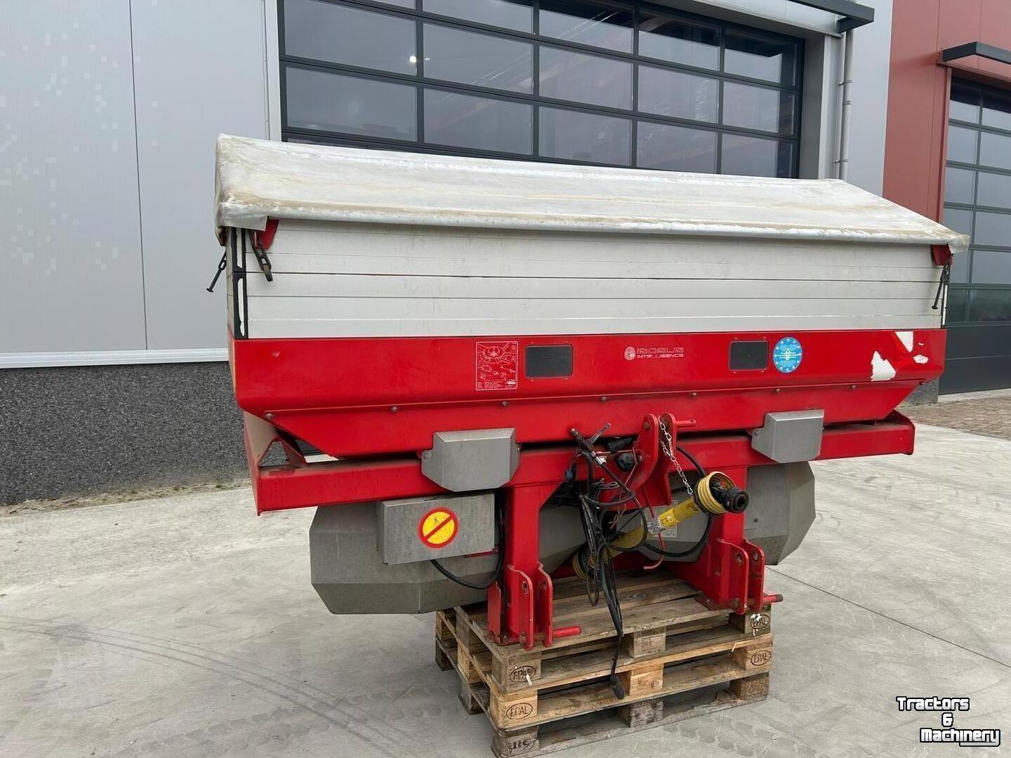 Distributeur d‘engrais Kverneland Exacta TL