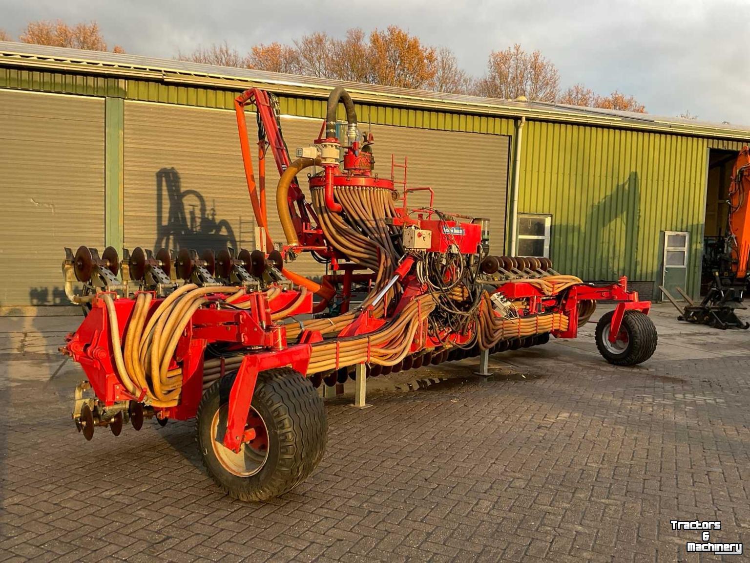 Injecteur de prairie Roelama 12m Sleepslang bemester