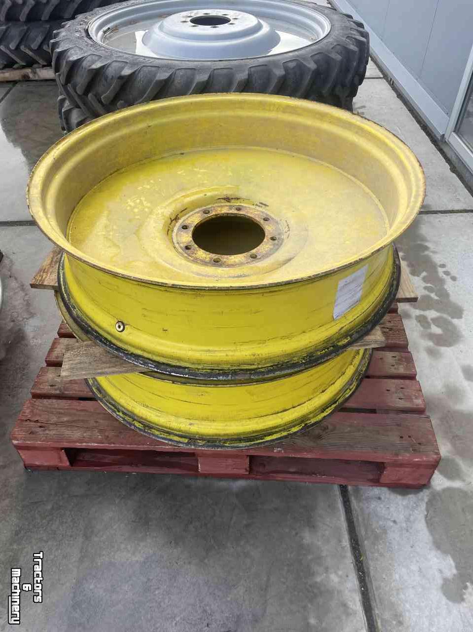 Roues, Pneus, Jantes, Barillets Jumelage John Deere 10x38 passend onder 6420 1.50 spoor