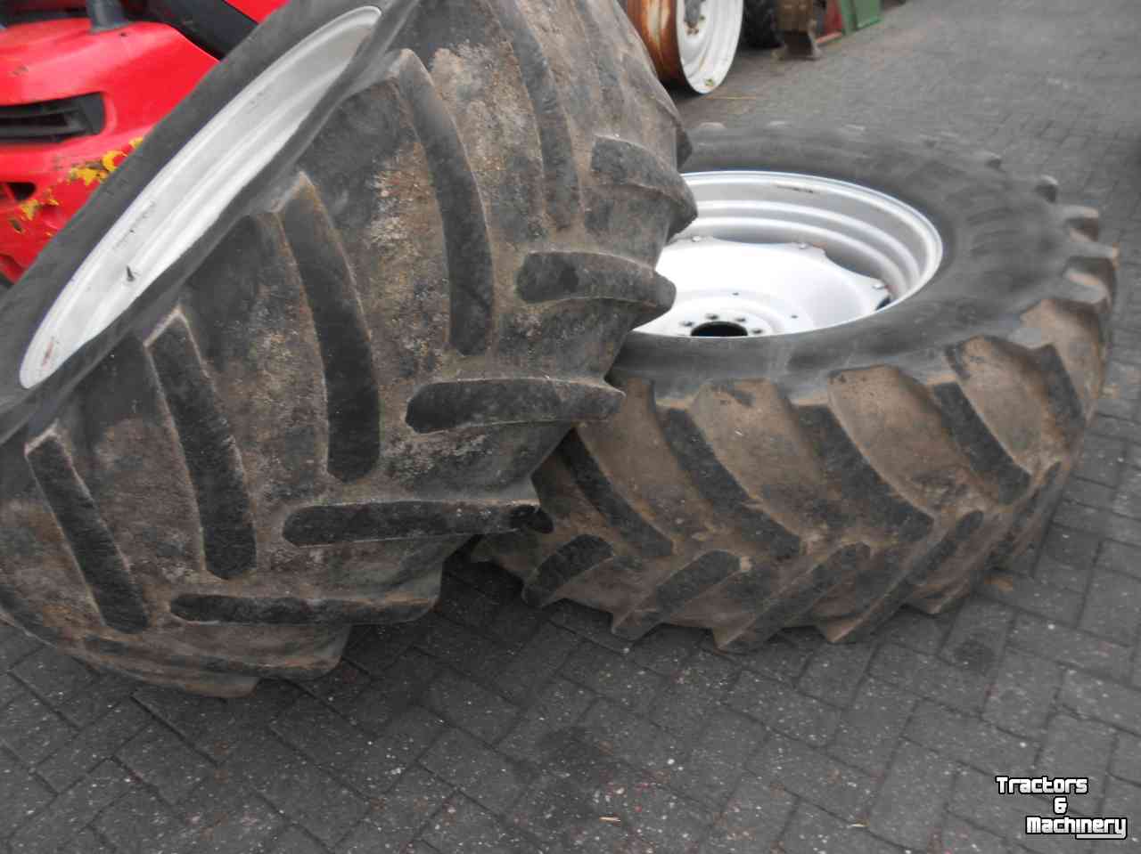 Roues, Pneus, Jantes, Barillets Jumelage Michelin 650/65r38 xm108
