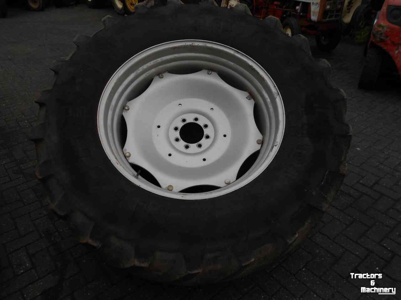 Roues, Pneus, Jantes, Barillets Jumelage Michelin 650/65r38 xm108