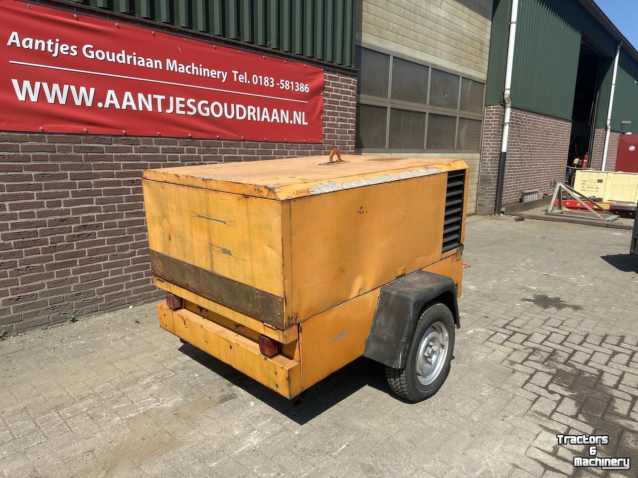 Compresseur pour verger Mannesmann Demag Lucht compressor Mannesmann Demag