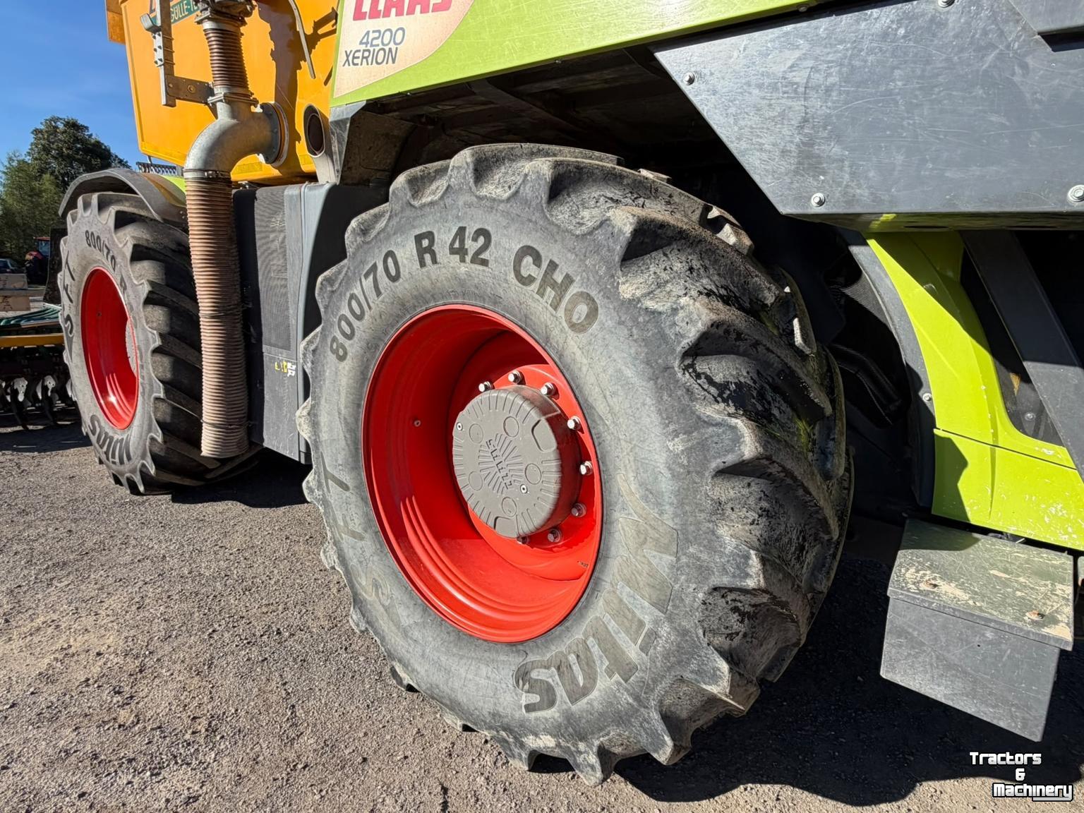 Tonneau de lisier Claas Xerion