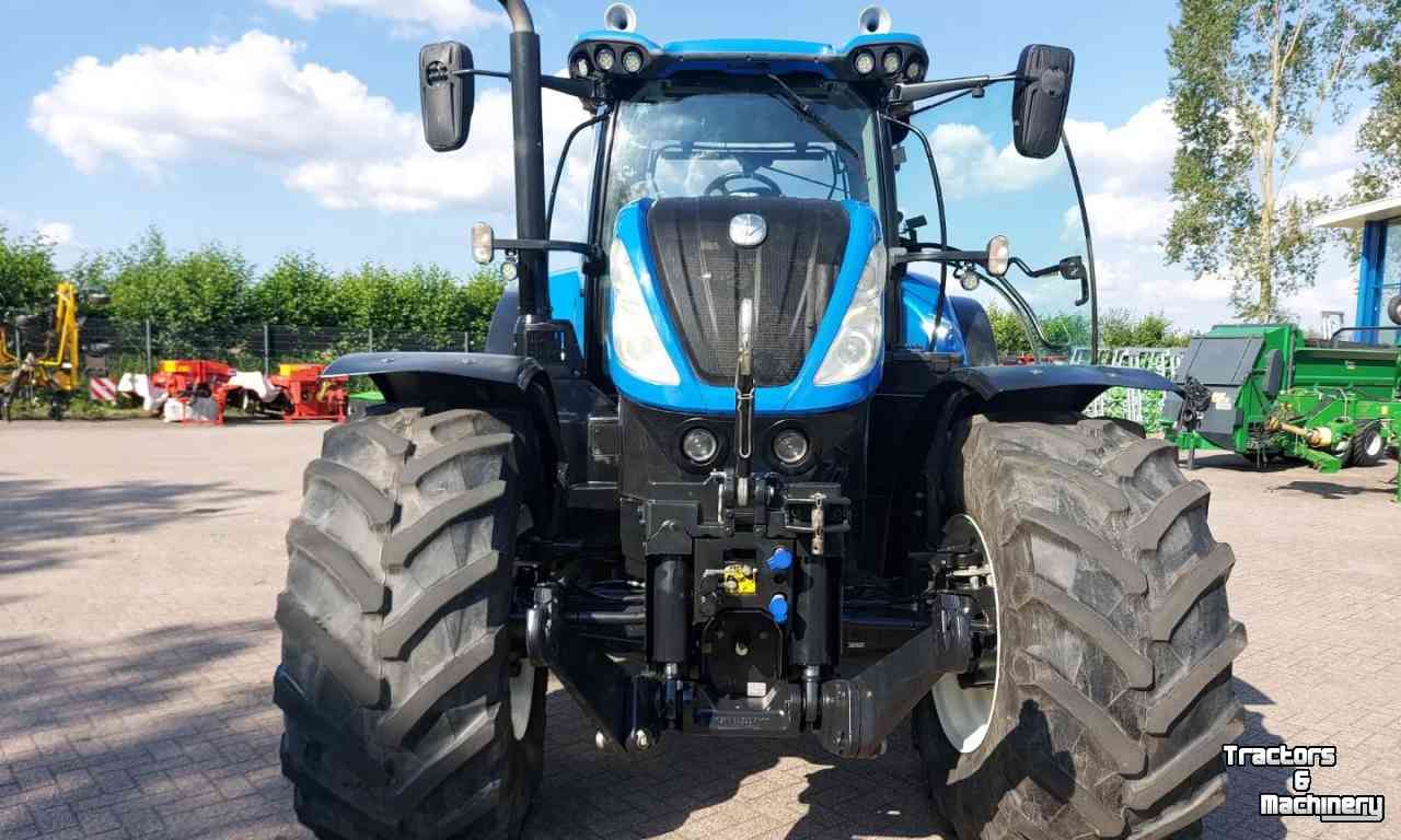 Tracteurs New Holland T7.270 AC Tractor Traktor