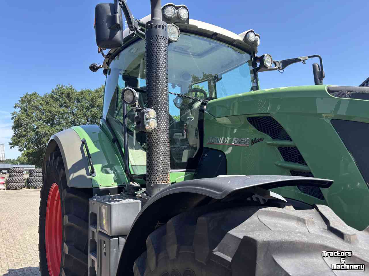 Tracteur Fendt 826 SCR Profi Plus  (822 824 828)