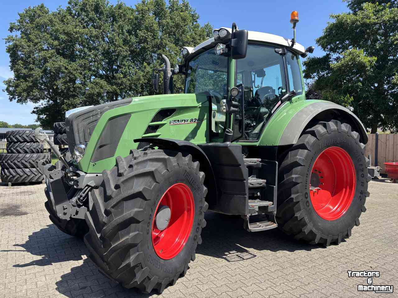 Tracteur Fendt 826 SCR Profi Plus  (822 824 828)