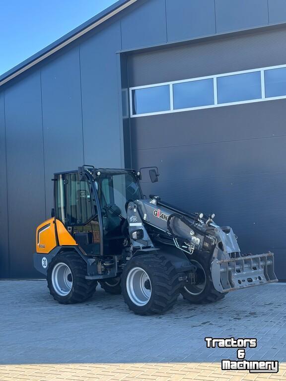 Chargeuse sur pneus Giant G3500