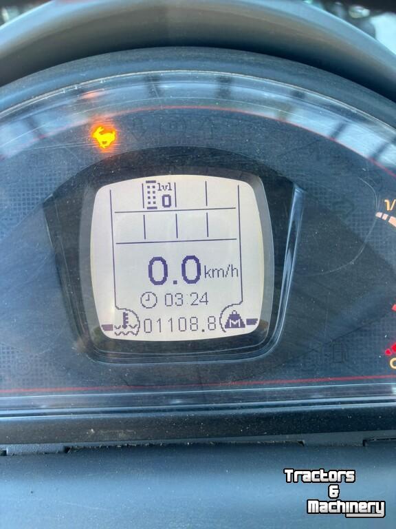 Chargeuse sur pneus Giant G3500
