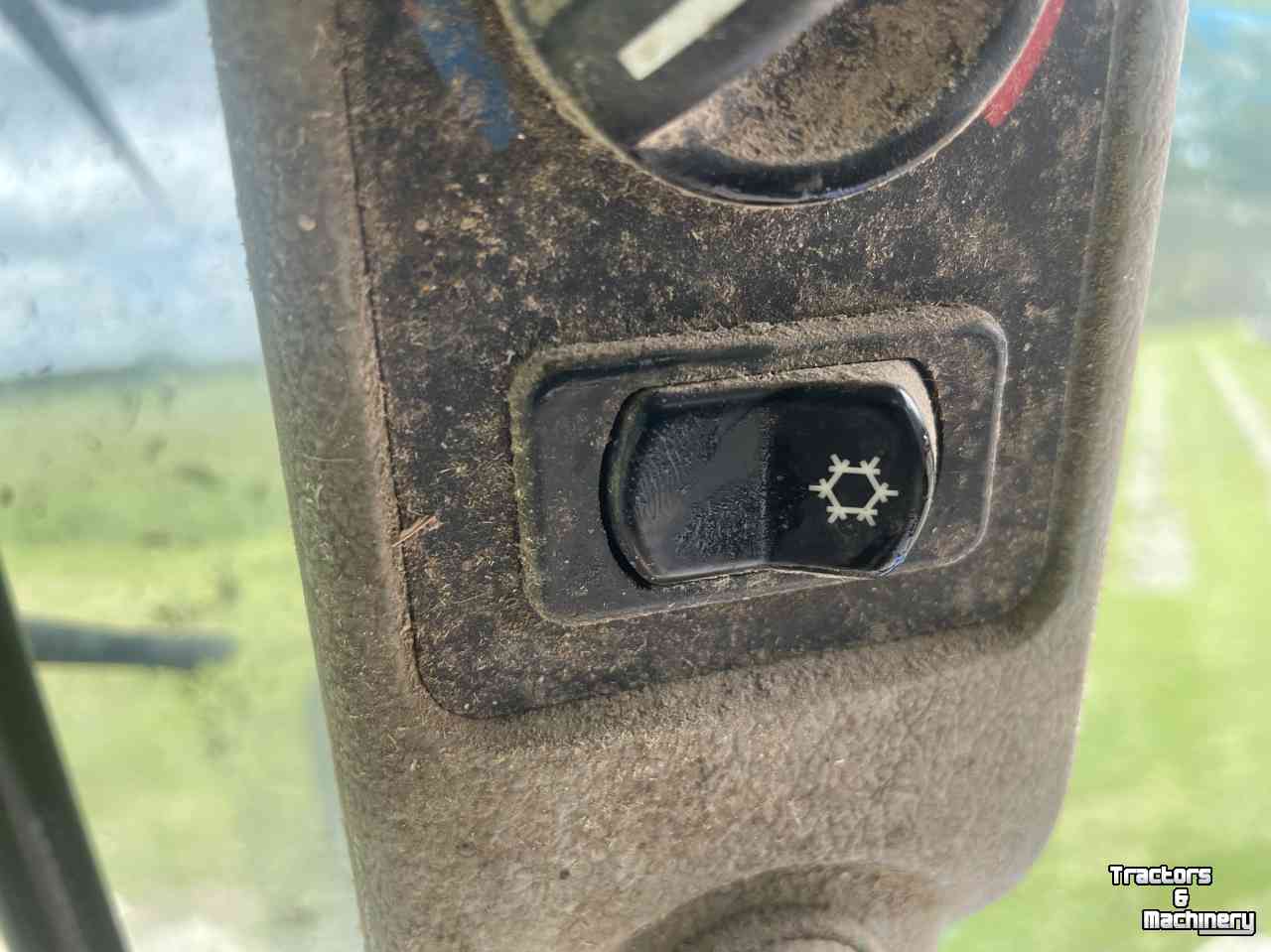 Tracteur New Holland T6030 Delta