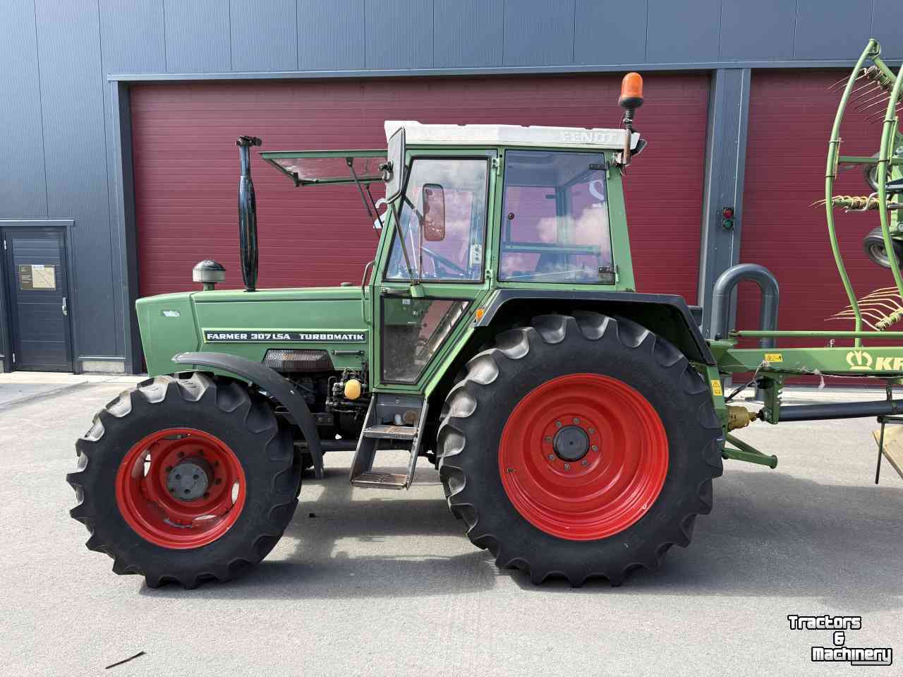Tracteur Fendt Farmer 307 LSA turboMATIK