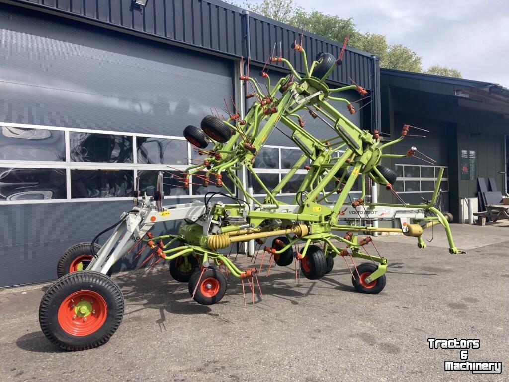 Faneur Claas Volto 1320T