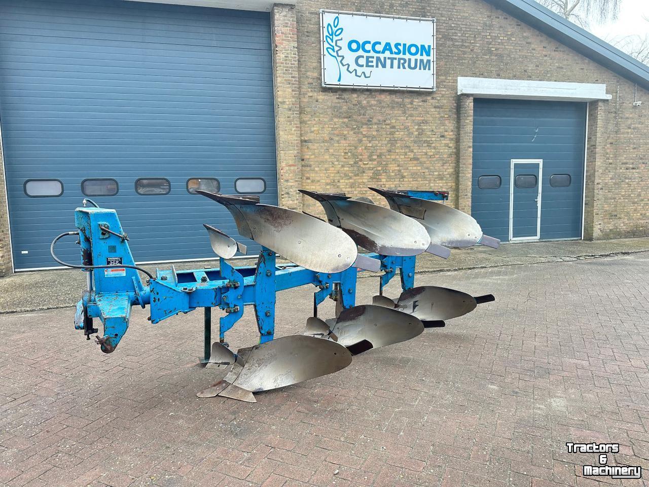 Charrues Dowdeswell DP 7 PLOEG