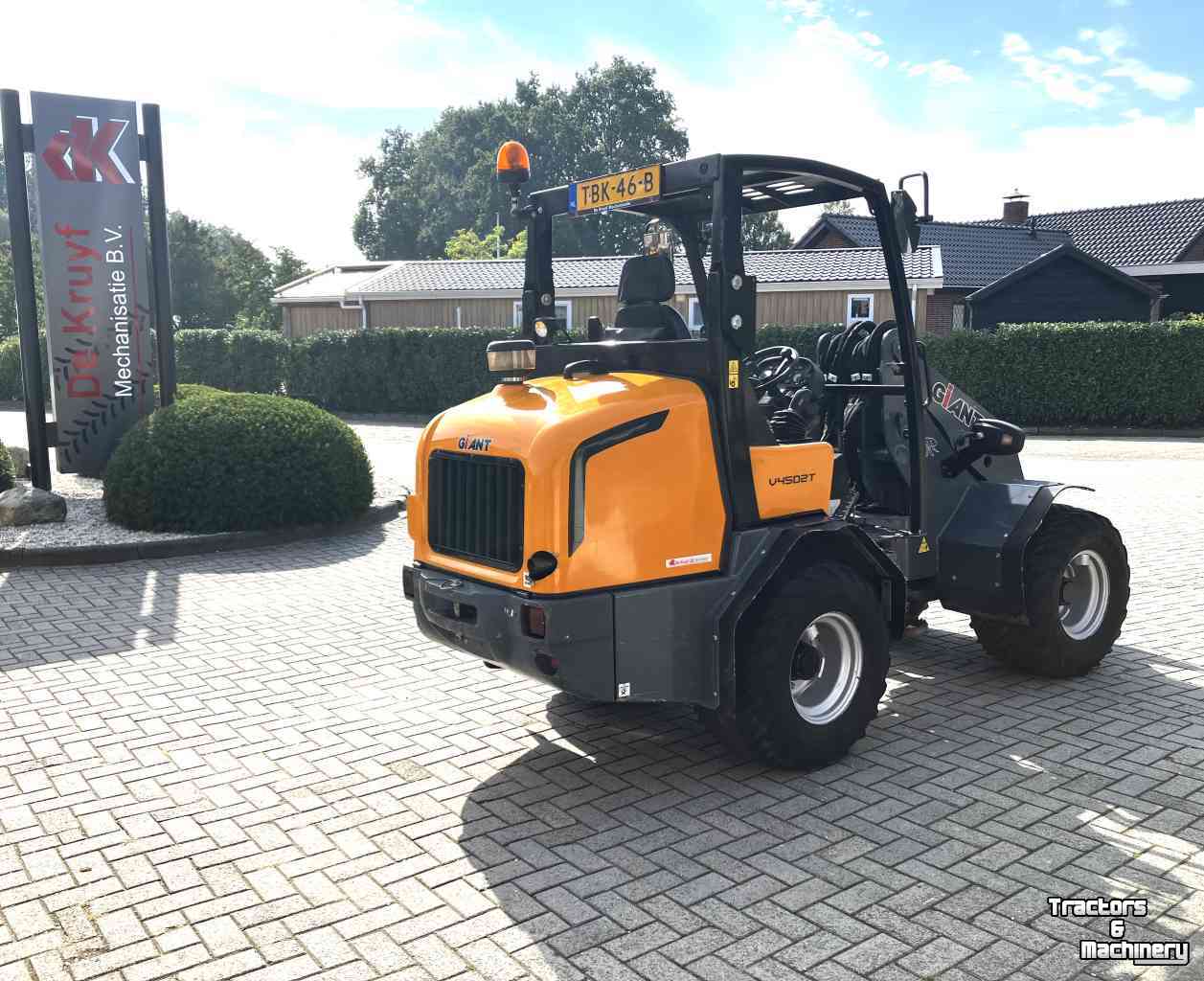 Chargeuse sur pneus Giant V4502T