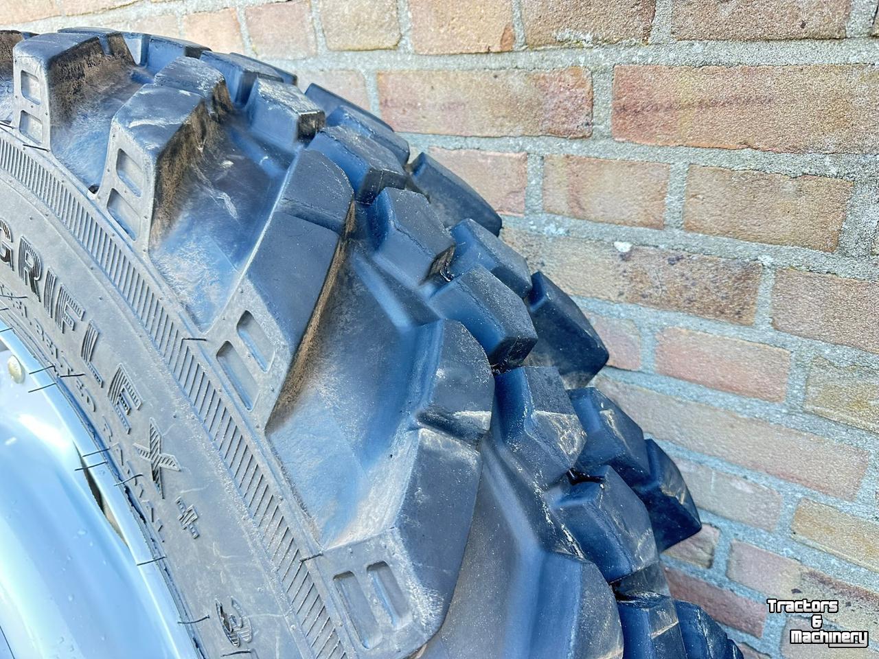 Roues, Pneus, Jantes, Barillets Jumelage Alliance 270/95R32-270/95R48