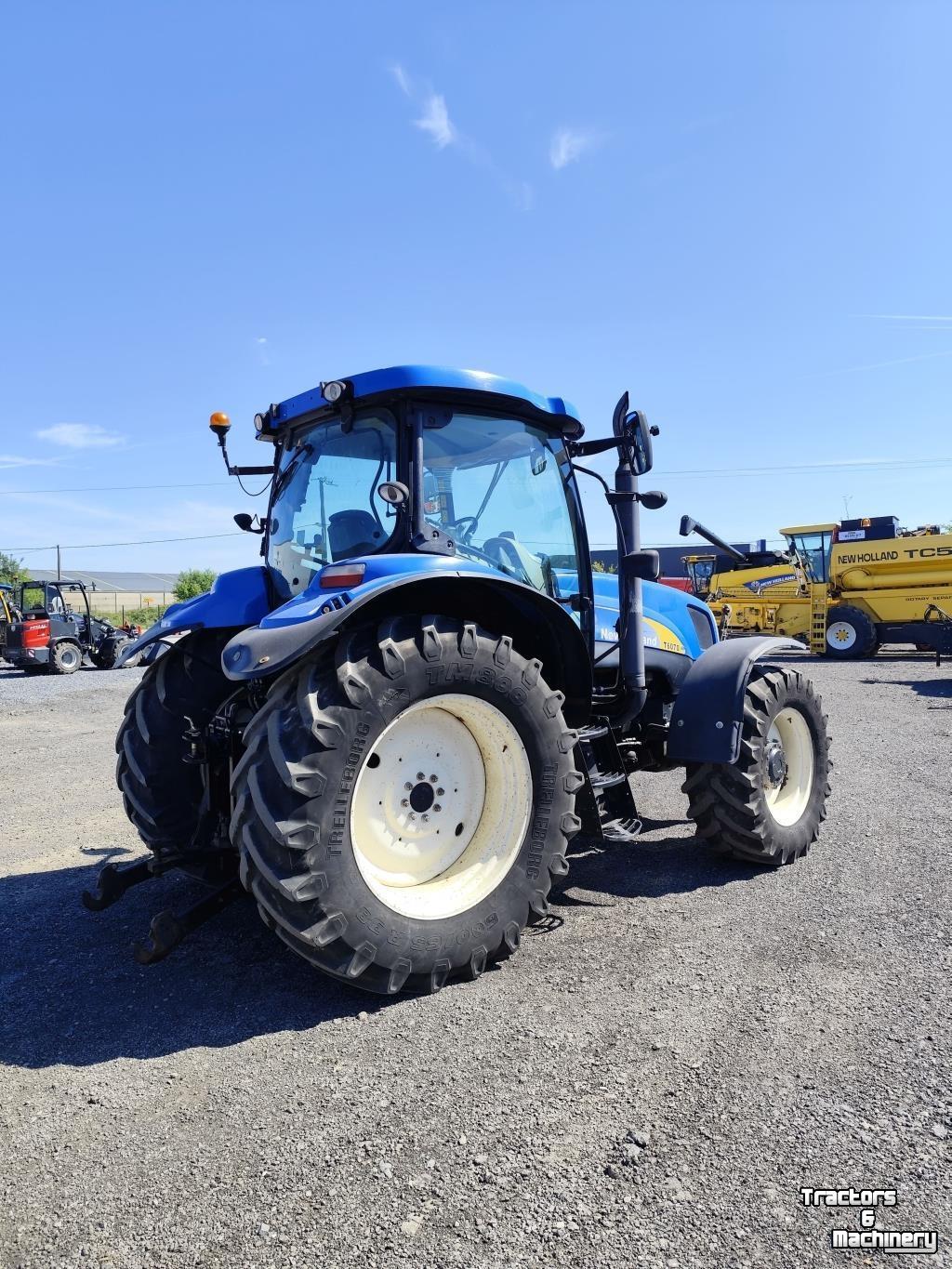 Tracteur New Holland T6070 PLUS