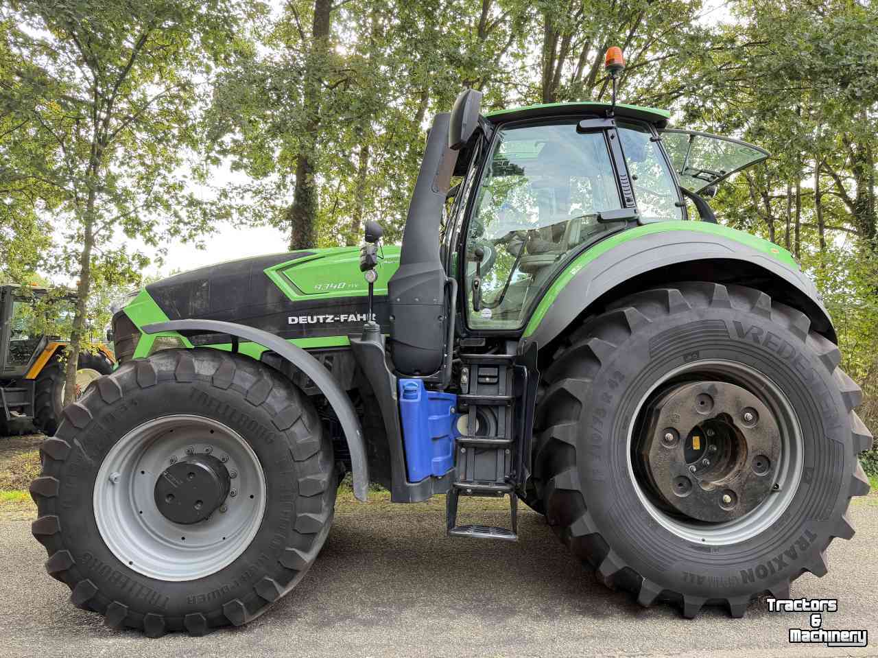 Tracteur Deutz-Fahr Agrotron 9340 TTV