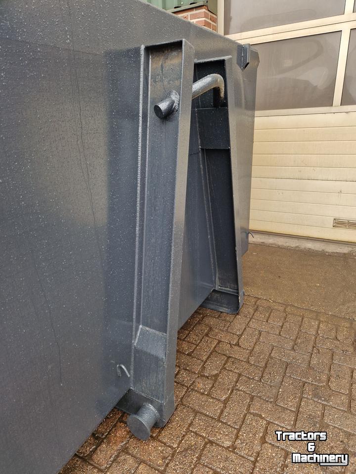 Conteneur AGM Haakarm container