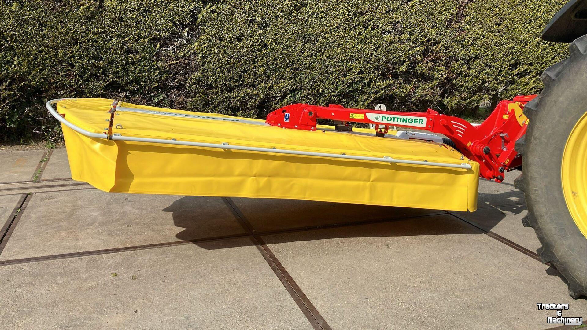 Faucheuse Pottinger Novacat 302