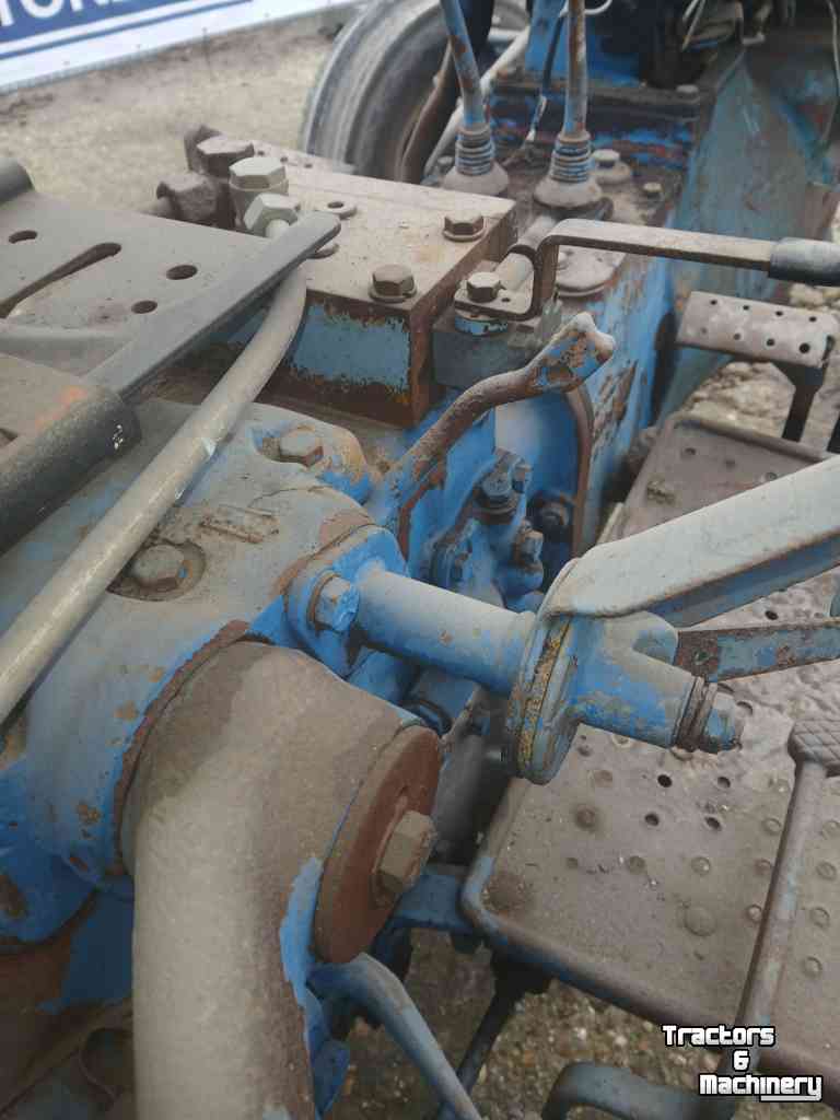 Tracteur pour horticulture Ford 4000