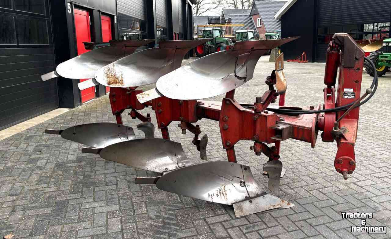 Charrues Krone Askan 140/3