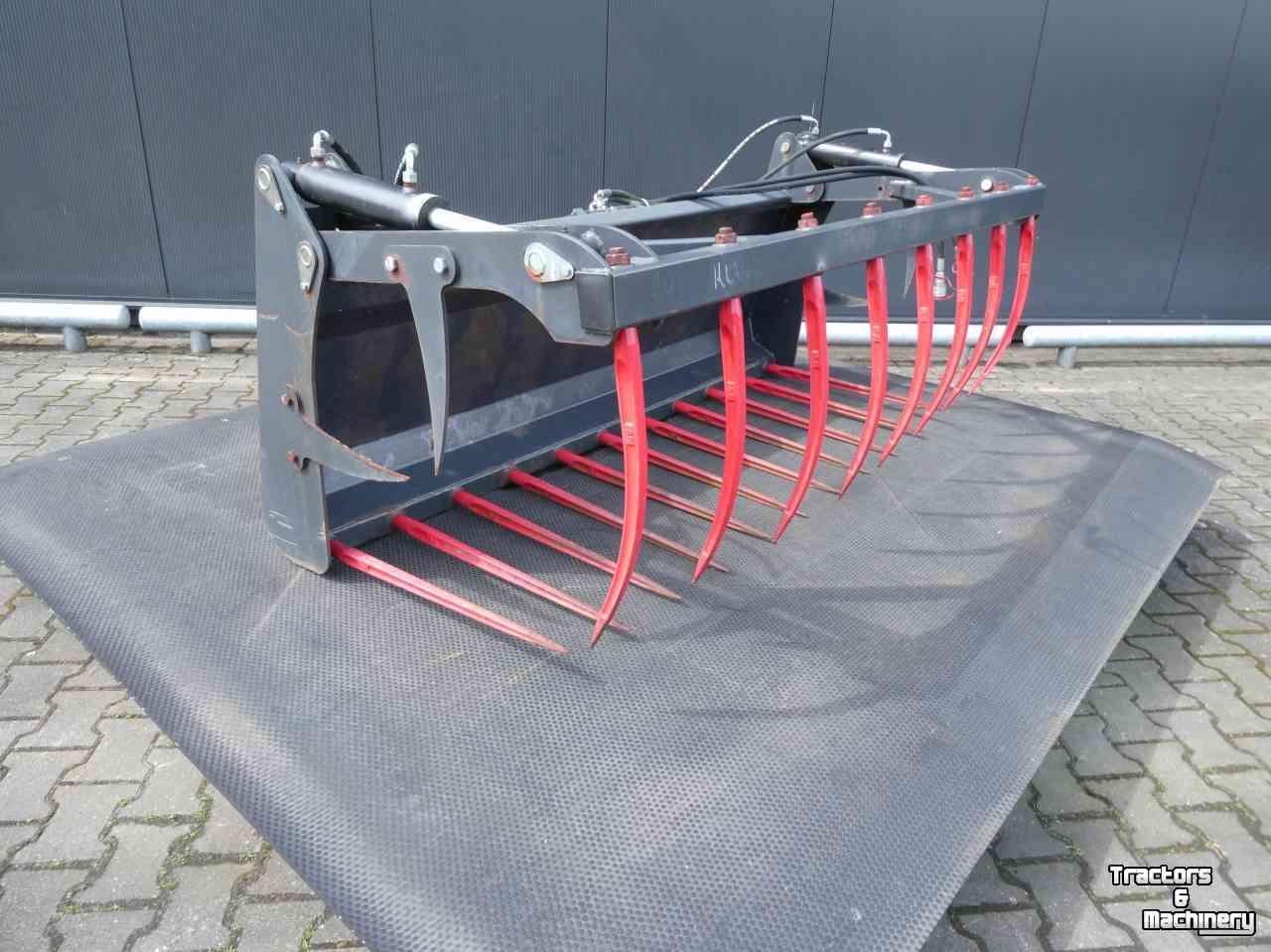 Godet de chargeur frontal  Mestvork mestriek mest vork riek