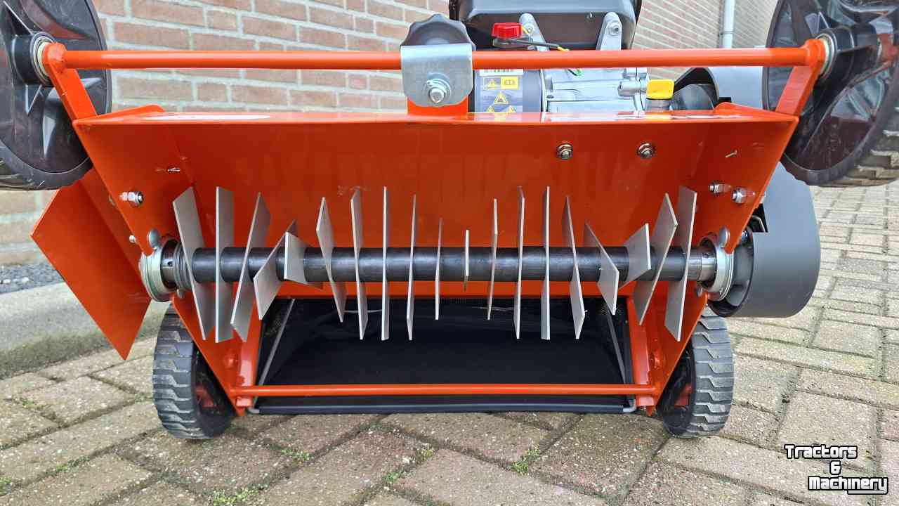 Autres matériel et accessoires de jardins et espaces verts  Dormak SC45 Verticuteermachine