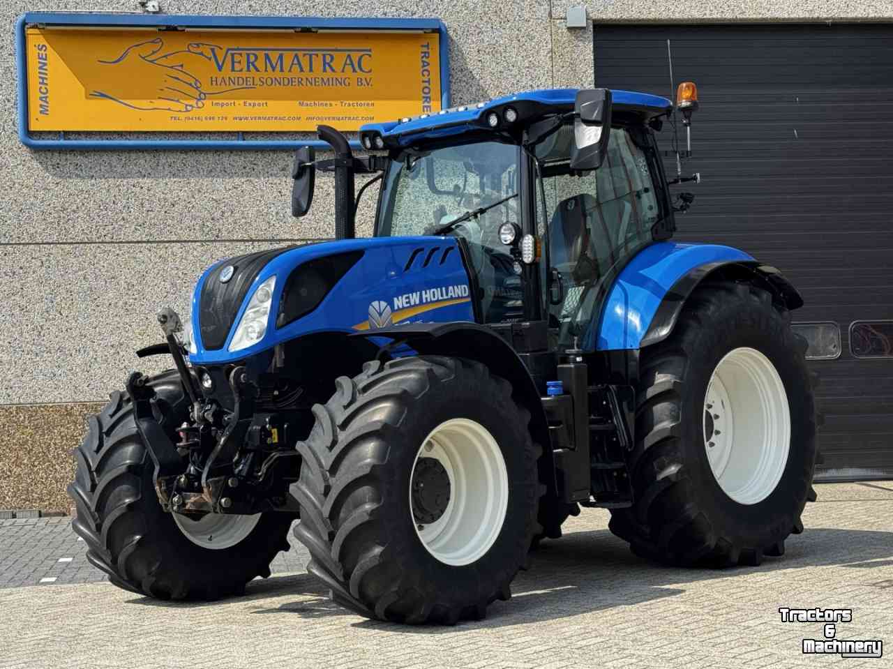 Tracteur New Holland T7.225AC vario Stage V  Full options GPS  Lucht Hydr rem