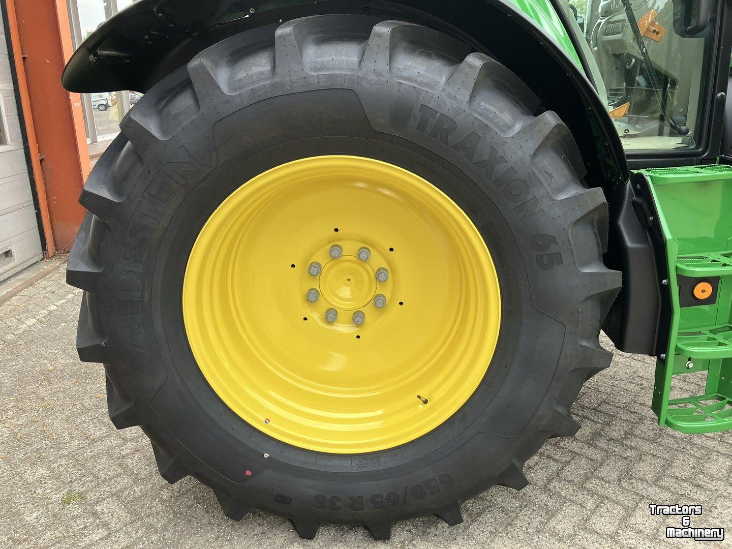 Tracteur John Deere 6M 150