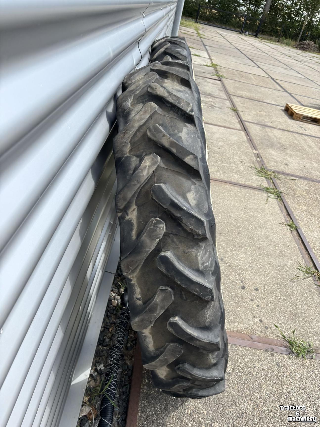 Roues, Pneus, Jantes, Barillets Jumelage Alliance A-350