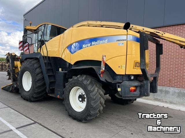 Ensileuse automotrice New Holland FR9080
